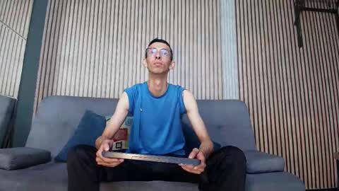 Zyro Nigth online show from 12.18.25