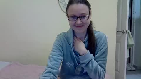 Zyuhre online show from 02.03.25