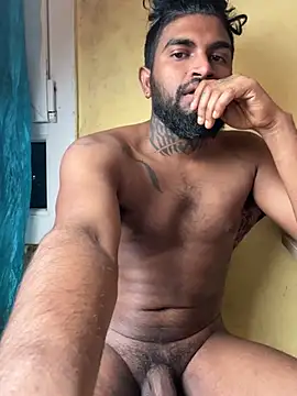 Snapshot of IviedWaster chatting on 03.05.25 IviedWaster online show from 03.05.25