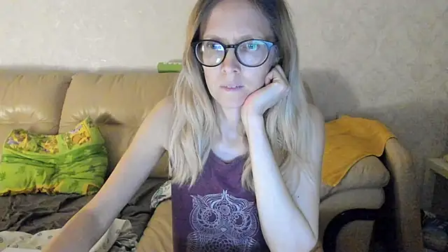 angelmommu online show from 03.18.25