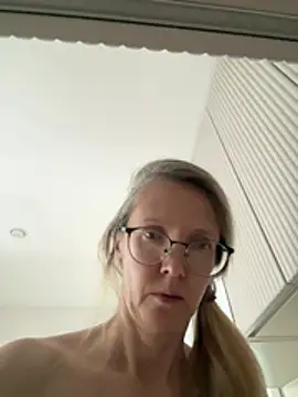 angelmommu online show from 07.11.26