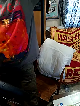 Snapshot of DADDY_KANE8--- chatting on 02.28.25 DADDY KANE8--- online show from 02.28.25