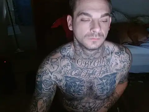 Snapshot of DADDY_KANE8--- chatting on 10.29.25 DADDY KANE8--- online show from 10.29.25