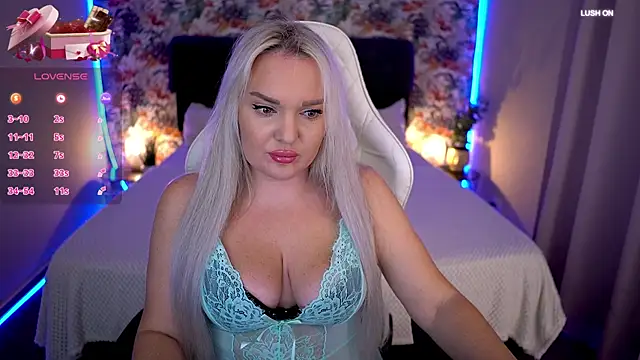 MissyMartinez online show from 11.07.25