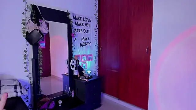 little kayla  online show from 03.30.26