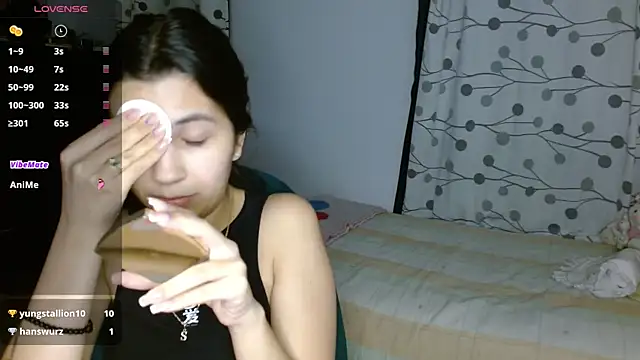 mia  lopez  online show from 12.29.24