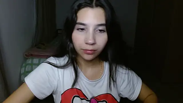 mia  lopez  online show from 09.27.25