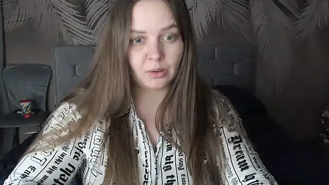 Snapshot of uliastar chatting on 01.11.25 uliastar online show from 01.11.25