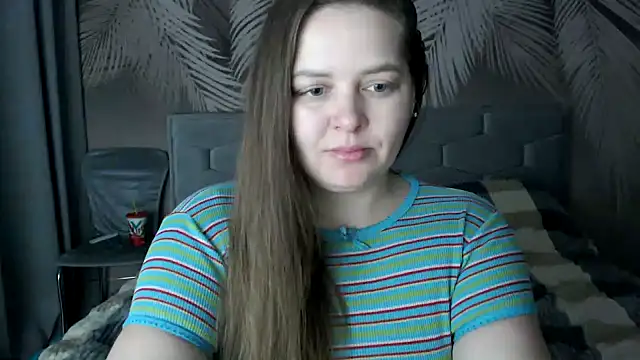 Snapshot of uliastar chatting on 01.21.25 uliastar online show from 01.21.25