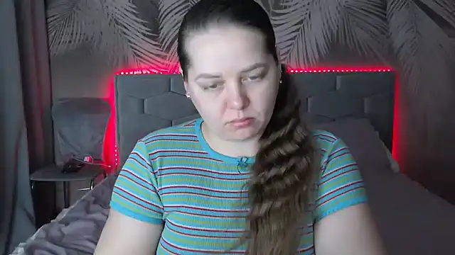 Snapshot of uliastar chatting on 02.02.25 uliastar online show from 02.02.25