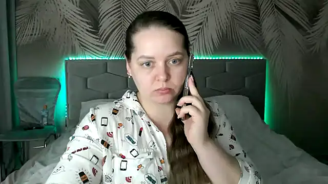 Snapshot of uliastar chatting on 02.12.25 uliastar online show from 02.12.25