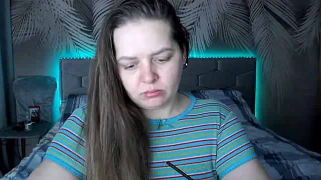 Snapshot of uliastar chatting on 02.28.25 uliastar online show from 02.28.25