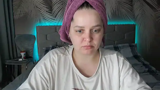 Snapshot of uliastar chatting on 03.03.25 uliastar online show from 03.03.25