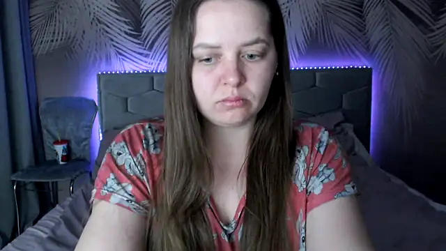 Snapshot of uliastar chatting on 03.22.25 uliastar online show from 03.22.25