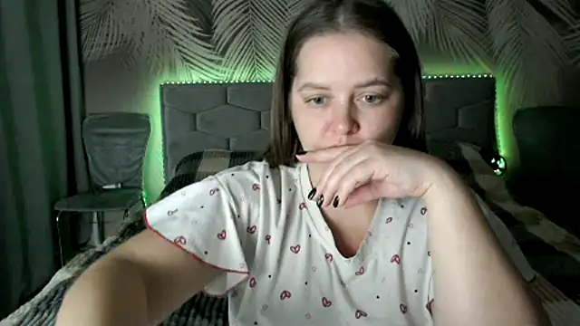 Snapshot of uliastar chatting on 10.04.25 uliastar online show from 10.04.25