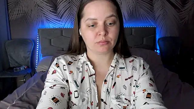 uliastar online show from 12.19.25