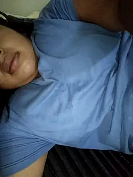 FerLu8 online show from 10.17.25