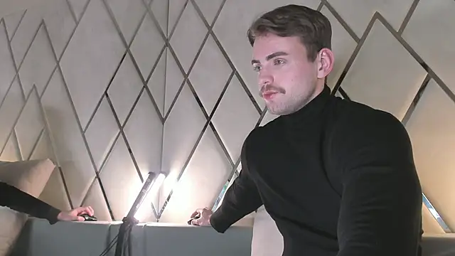 WayneWilson online show from 03.08.25