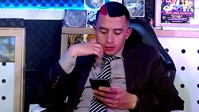 Darko0717 online show from 03.17.25