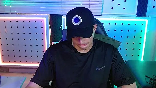 Snapshot of Darko0717 chatting on 02.10.26 Darko0717 online show from 02.10.26