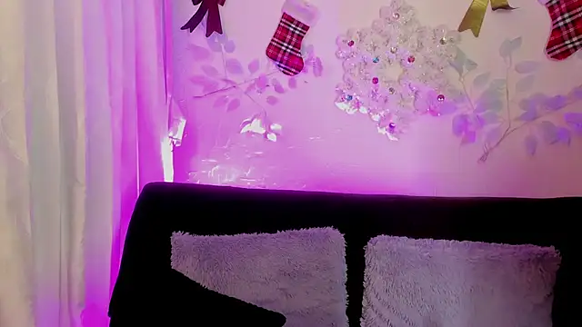 Cata green online show from 12.16.24