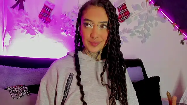 Cata green online show from 12.18.24