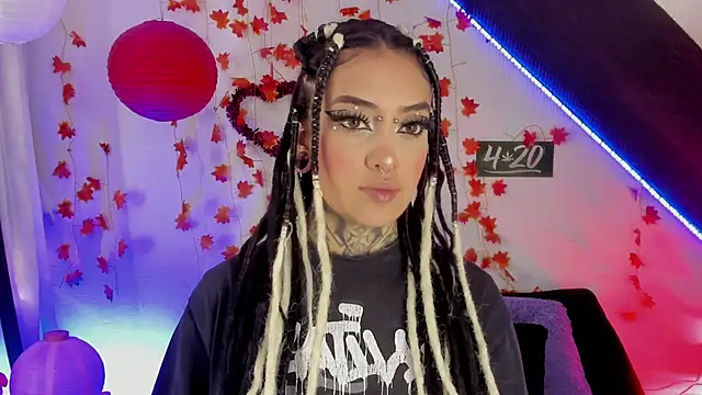 Cata green online show from 02.21.25