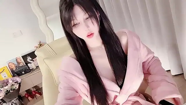 Snapshot of Serena-AU chatting on 12.15.25 Serena-AU online show from 12.15.25