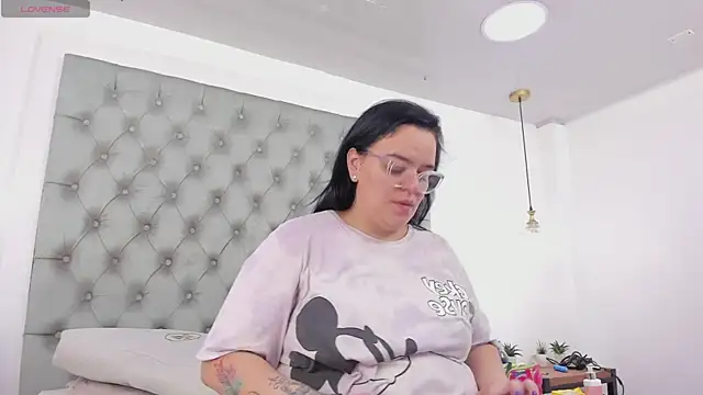 anette cooper online show from 10.03.25