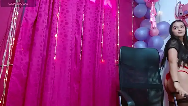 monica little23 online show from 03.02.25