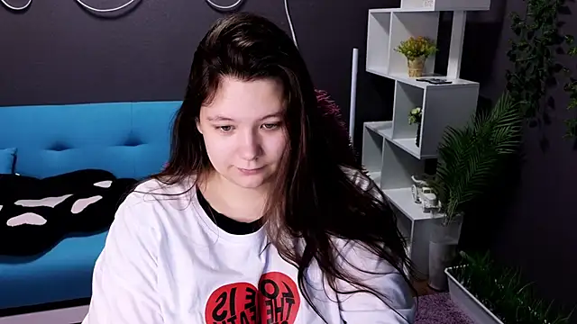 Snapshot of DjennaPalme chatting on 01.15.25 DjennaPalme online show from 01.15.25