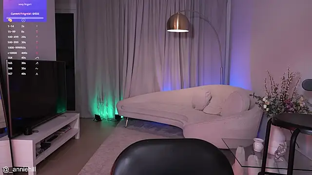 anniehillofficial online show from 01.15.25