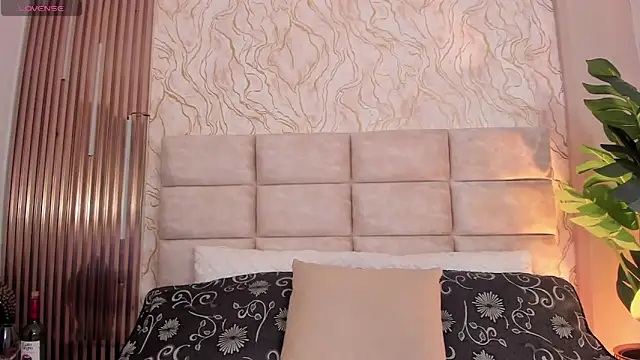 Snapshot of Gaia_Stone chatting on 03.26.26 Gaia Stone online show from 03.26.26