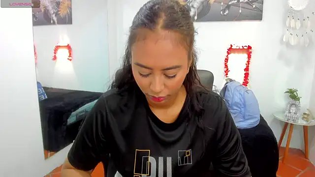 tracycum online show from 02.25.25