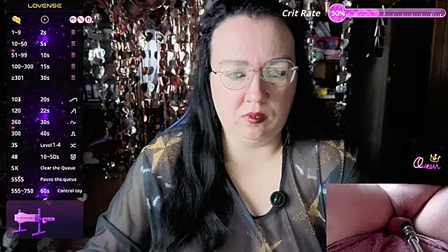 Snapshot of LeonaHarrison chatting on 06.07.26 LeonaHarrison online show from 06.07.26