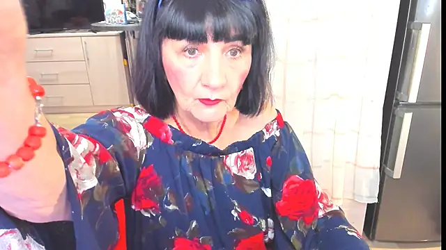 Tina Joness online show from 01.08.25