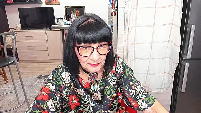 Tina Joness online show from 02.11.26