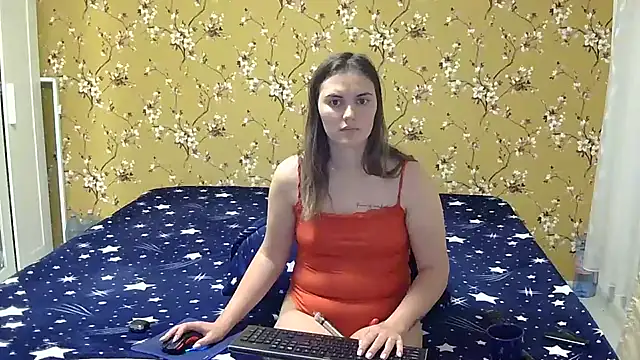 Snapshot of Karlabby chatting on 10.25.25 Karlabby online show from 10.25.25