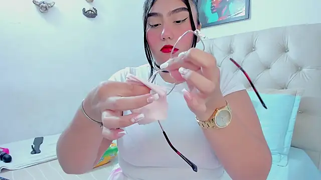 NayaWayne online show from 03.05.25