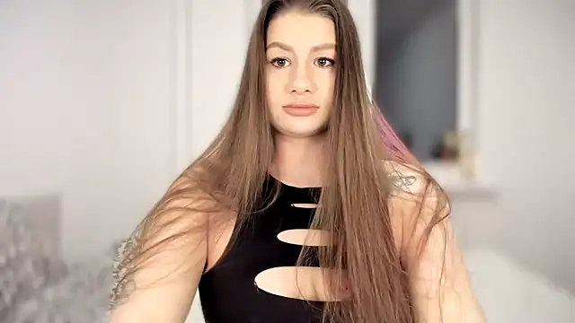 JuicyHelenX online show from 12.14.25