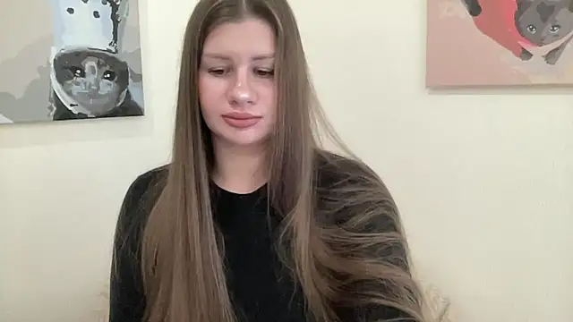 Snapshot of JuicyHelenX chatting on 07.25.26 JuicyHelenX online show from 07.25.26