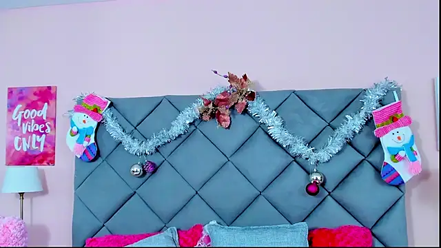 TaylorEvanss online show from 12.20.25