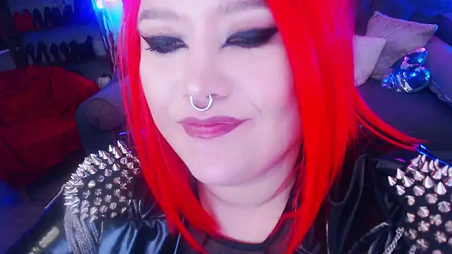 Snapshot of wickedxqueen chatting on 12.23.24 wickedxqueen online show from 12.23.24