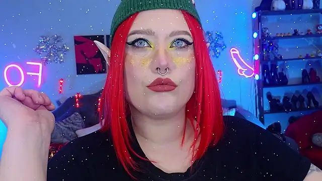 Snapshot of wickedxqueen chatting on 12.24.24 wickedxqueen online show from 12.24.24