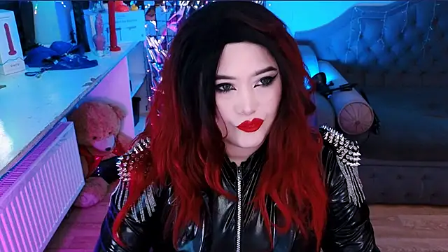 Snapshot of wickedxqueen chatting on 02.17.25 wickedxqueen online show from 02.17.25