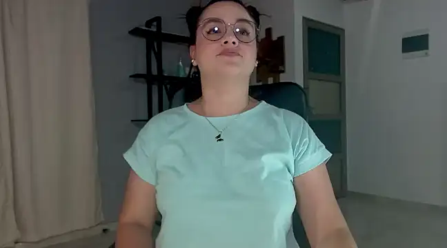 maela1 online show from 12.20.24