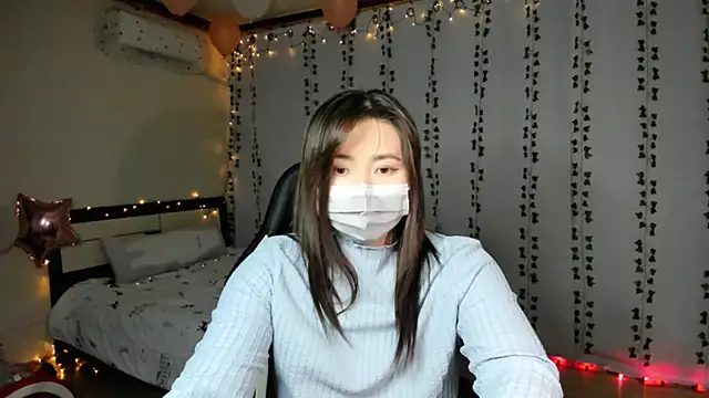 Snapshot of kimchi_03 chatting on 12.05.24 kimchi 03 online show from 12.05.24