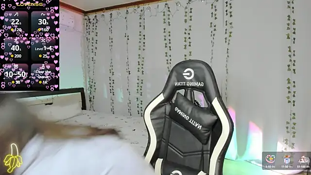 Snapshot of kimchi_03 chatting on 02.20.25 kimchi 03 online show from 02.20.25