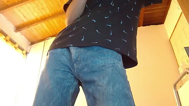 JohanyLatino online show from 06.16.26