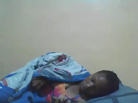 Snapshot of Smillie_prety chatting on 03.06.26 Smillie prety online show from 03.06.26